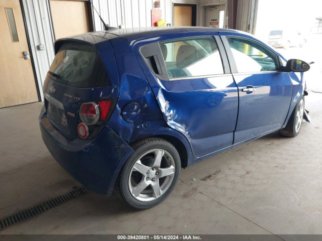 Photo 3 VIN: 1G1JE6SB2E4221177 - CHEVROLET SONIC 