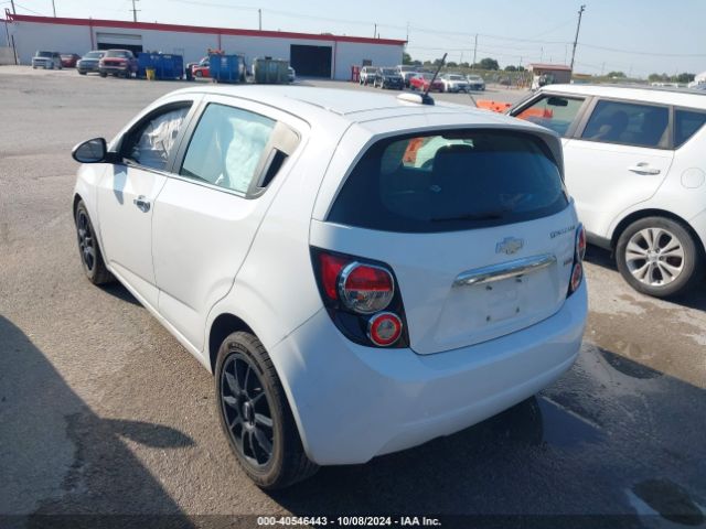 Photo 2 VIN: 1G1JE6SB2G4155992 - CHEVROLET SONIC 