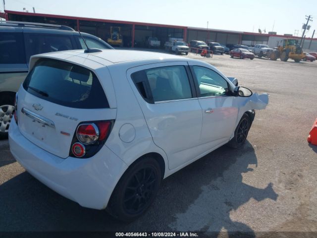 Photo 3 VIN: 1G1JE6SB2G4155992 - CHEVROLET SONIC 