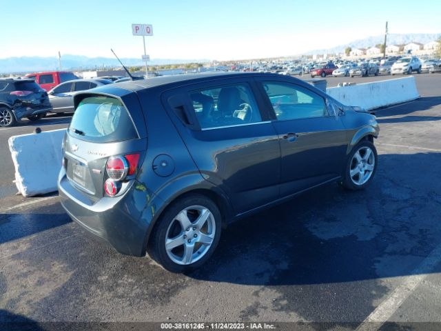 Photo 3 VIN: 1G1JE6SB3E4129219 - CHEVROLET SONIC 