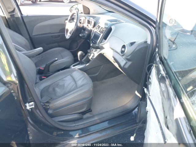 Photo 4 VIN: 1G1JE6SB3E4129219 - CHEVROLET SONIC 