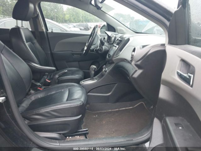 Photo 4 VIN: 1G1JE6SB3F4133658 - CHEVROLET SONIC 