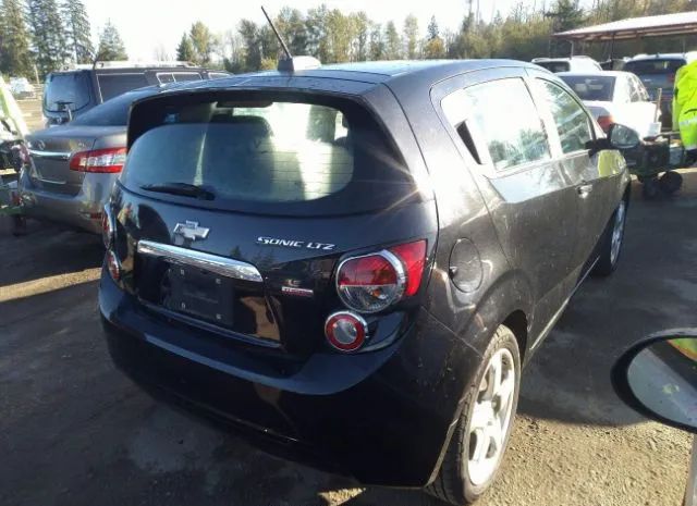 Photo 3 VIN: 1G1JE6SB3F4188823 - CHEVROLET SONIC 