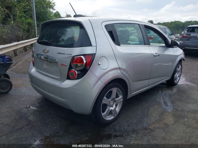 Photo 3 VIN: 1G1JE6SB3G4138313 - CHEVROLET SONIC 