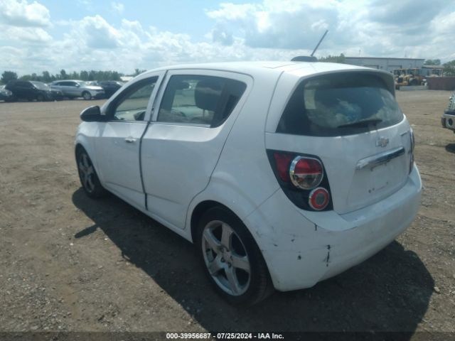 Photo 2 VIN: 1G1JE6SB3G4142524 - CHEVROLET SONIC 