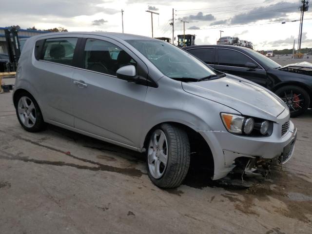 Photo 3 VIN: 1G1JE6SB3G4143799 - CHEVROLET SONIC LTZ 