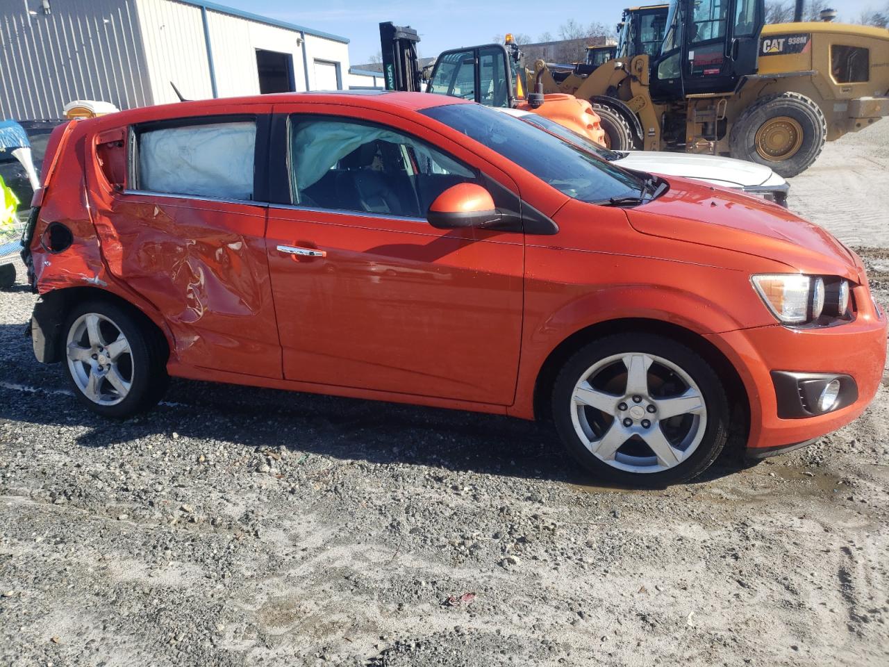 Photo 3 VIN: 1G1JE6SB4D4157786 - CHEVROLET SONIC 