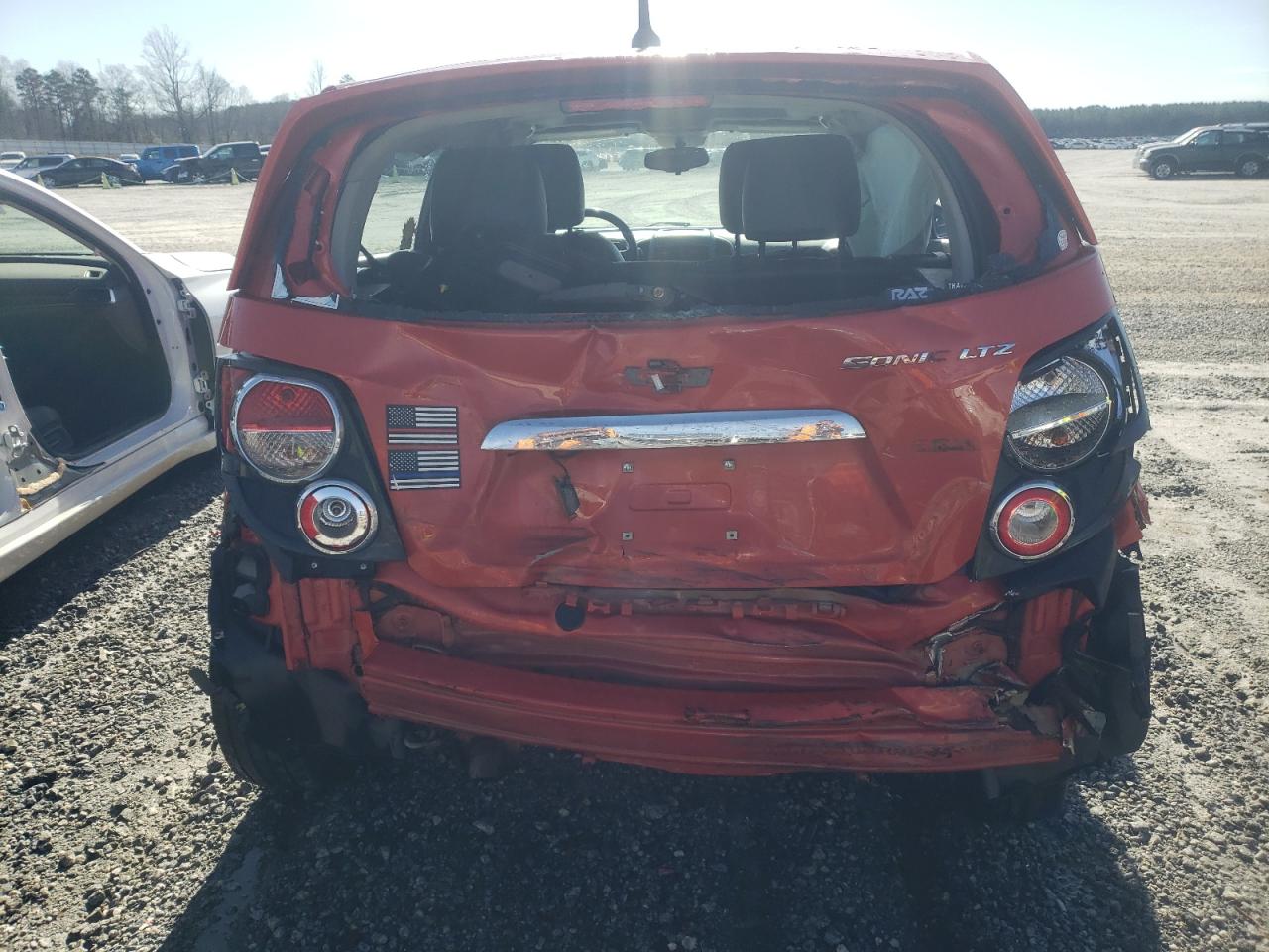 Photo 5 VIN: 1G1JE6SB4D4157786 - CHEVROLET SONIC 