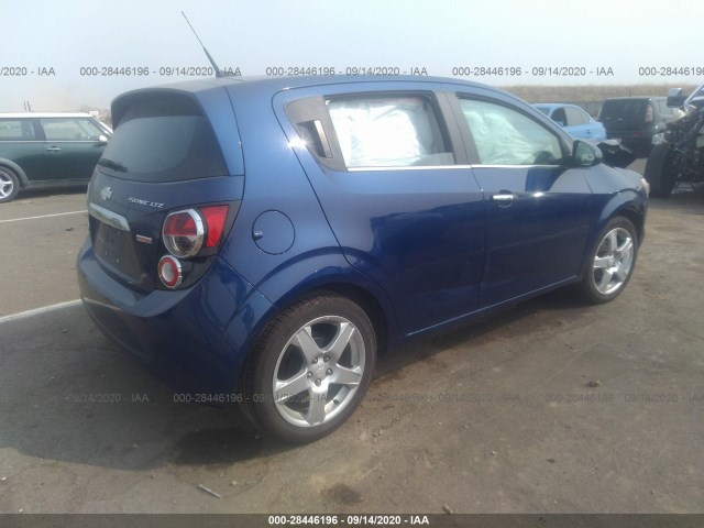 Photo 3 VIN: 1G1JE6SB4E4130024 - CHEVROLET SONIC 