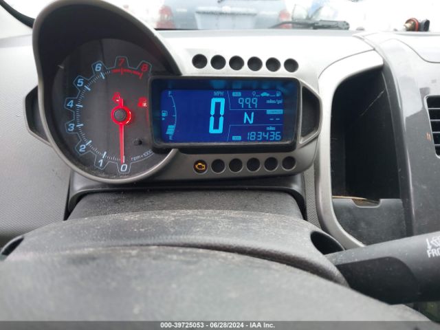 Photo 6 VIN: 1G1JE6SB4F4121034 - CHEVROLET SONIC 