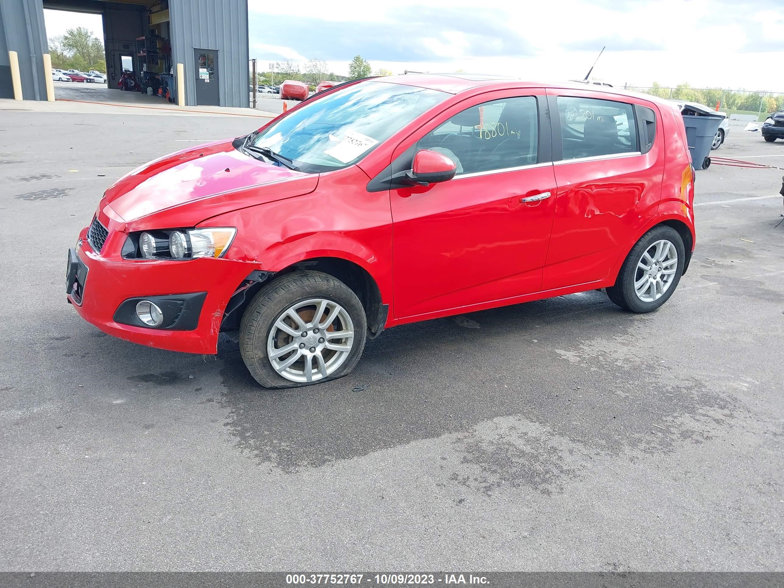 Photo 1 VIN: 1G1JE6SB5E4134406 - CHEVROLET SONIC 