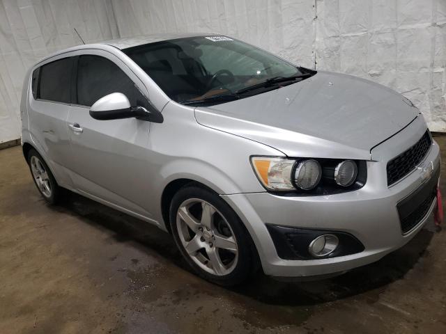 Photo 3 VIN: 1G1JE6SB5E4176168 - CHEVROLET SONIC 