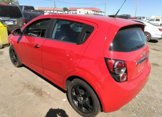 Photo 2 VIN: 1G1JE6SB5E4225997 - CHEVROLET SONIC 