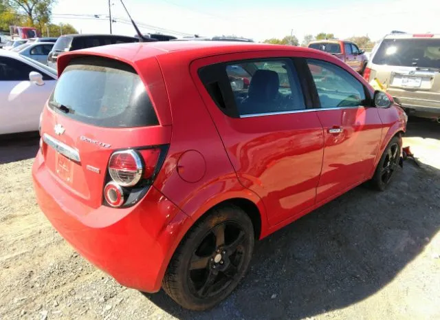 Photo 3 VIN: 1G1JE6SB5E4225997 - CHEVROLET SONIC 