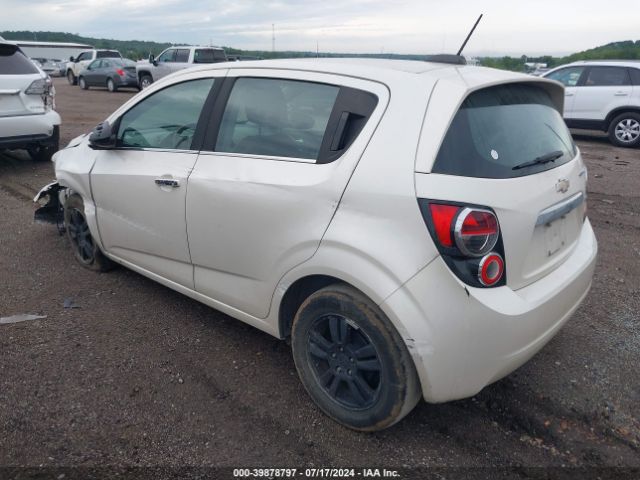 Photo 2 VIN: 1G1JE6SB5F4119809 - CHEVROLET SONIC 