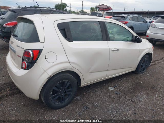 Photo 3 VIN: 1G1JE6SB5F4119809 - CHEVROLET SONIC 