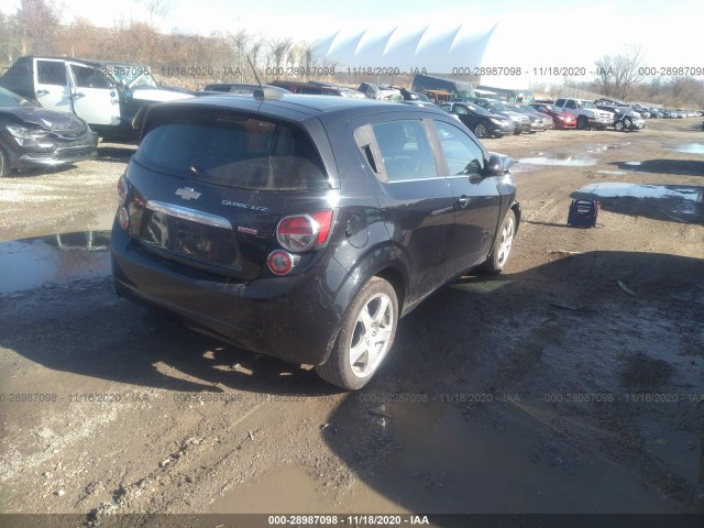 Photo 3 VIN: 1G1JE6SB5F4143785 - CHEVROLET SONIC 