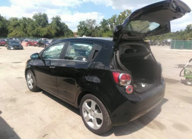 Photo 2 VIN: 1G1JE6SB5G4148910 - CHEVROLET SONIC 