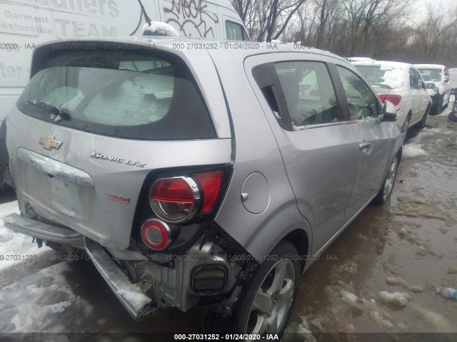 Photo 3 VIN: 1G1JE6SB5G4161821 - CHEVROLET SONIC 