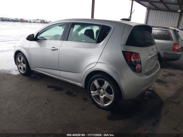 Photo 2 VIN: 1G1JE6SB6F4210295 - CHEVROLET SONIC 