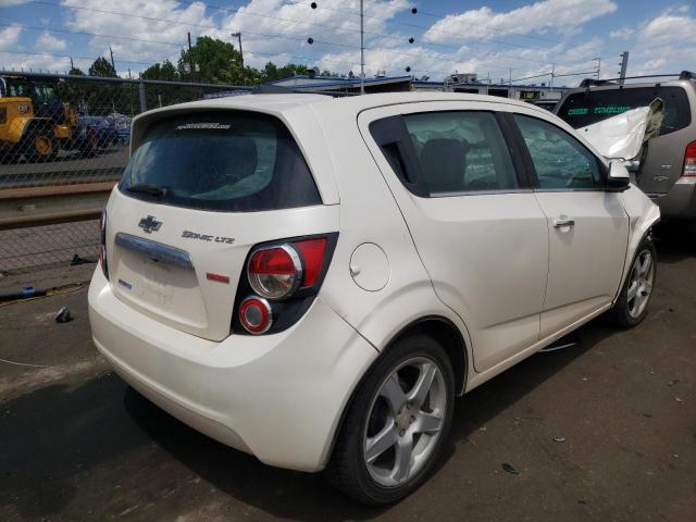 Photo 3 VIN: 1G1JE6SB7F4103420 - CHEVROLET SONIC LTZ 