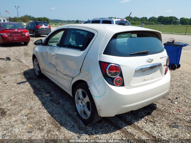 Photo 2 VIN: 1G1JE6SB7F4119522 - CHEVROLET SONIC 