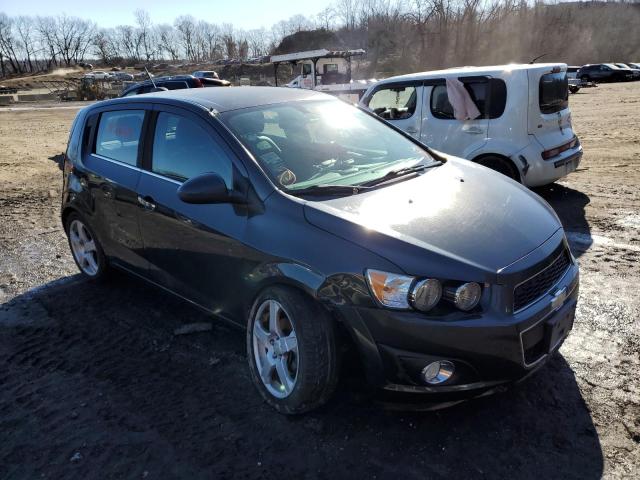 Photo 3 VIN: 1G1JE6SB7F4188579 - CHEVROLET SONIC 