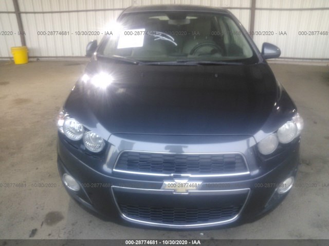 Photo 5 VIN: 1G1JE6SB8D4112690 - CHEVROLET SONIC 