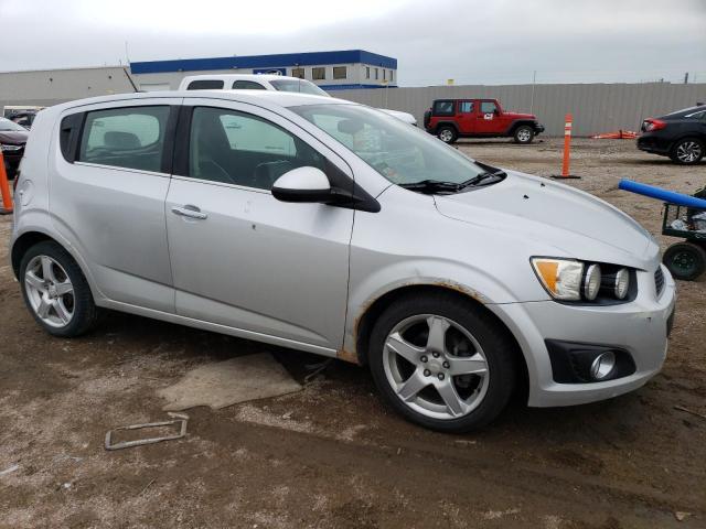 Photo 3 VIN: 1G1JE6SB8F4100655 - CHEVROLET SONIC LTZ 