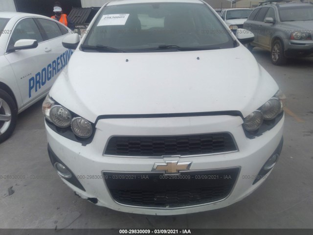 Photo 5 VIN: 1G1JE6SB8F4109534 - CHEVROLET SONIC 