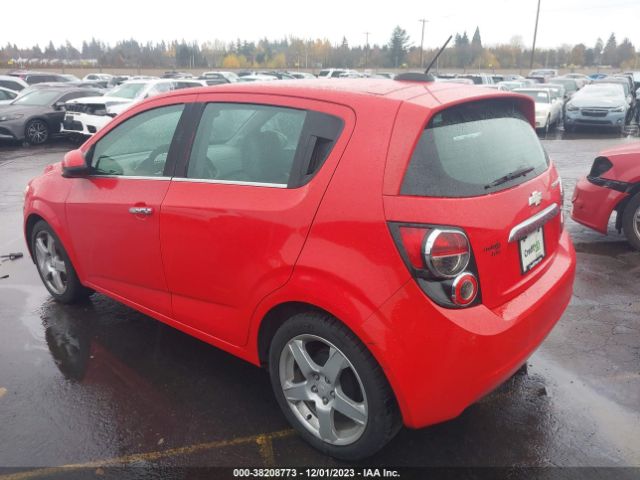 Photo 2 VIN: 1G1JE6SB8F4124714 - CHEVROLET SONIC 