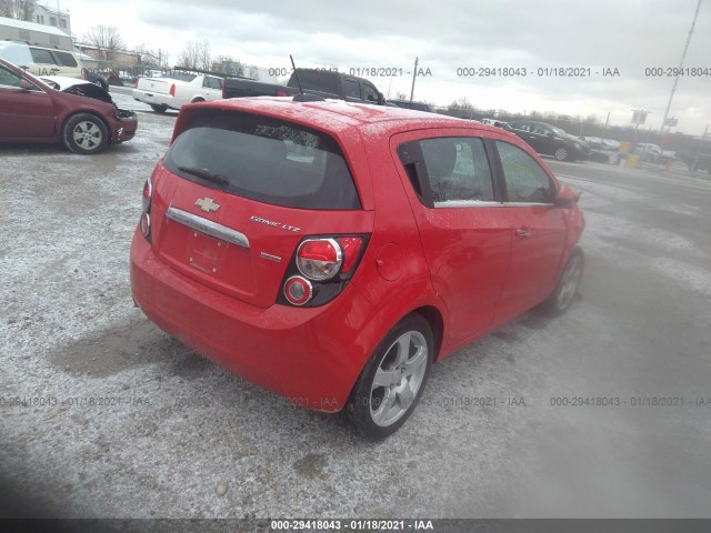 Photo 3 VIN: 1G1JE6SB9F4186073 - CHEVROLET SONIC 