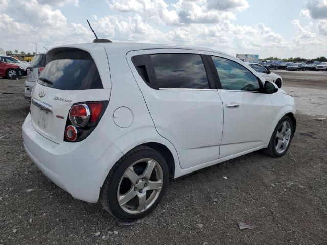 Photo 2 VIN: 1G1JE6SB9G4135447 - CHEVROLET SONIC 