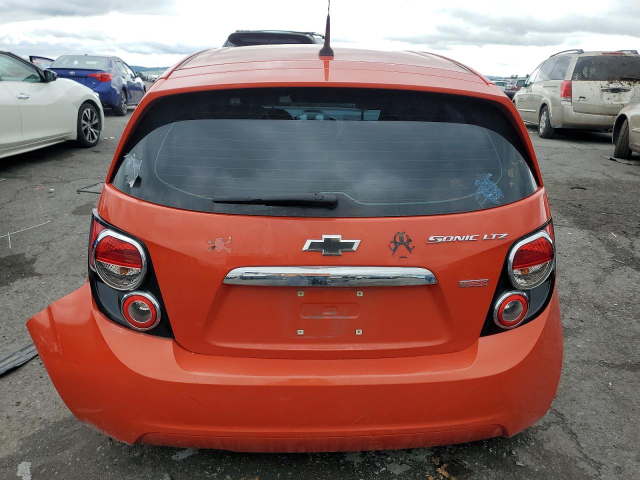 Photo 5 VIN: 1G1JE6SBXC4216337 - CHEVROLET SONIC 