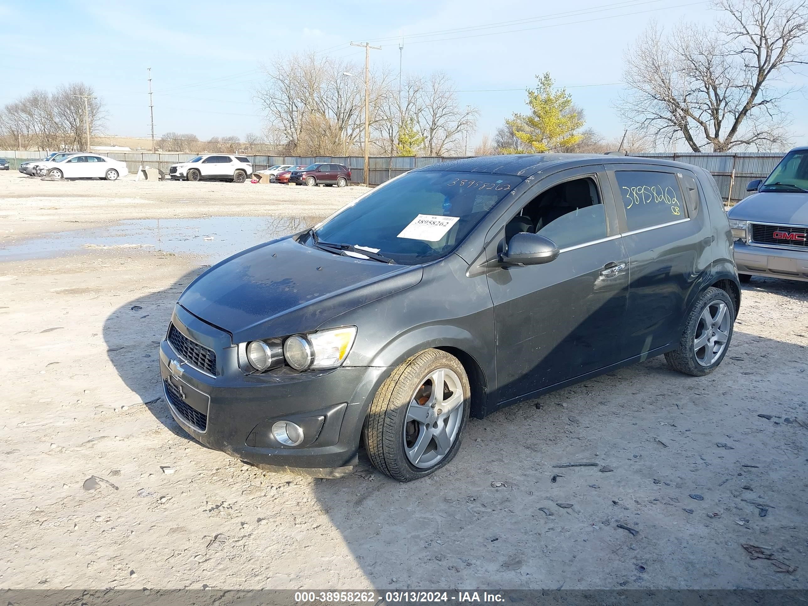 Photo 1 VIN: 1G1JE6SBXF4104920 - CHEVROLET SONIC 