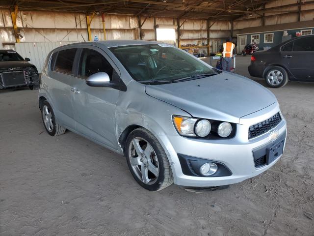 Photo 3 VIN: 1G1JE6SBXG4135005 - CHEVROLET SONIC 