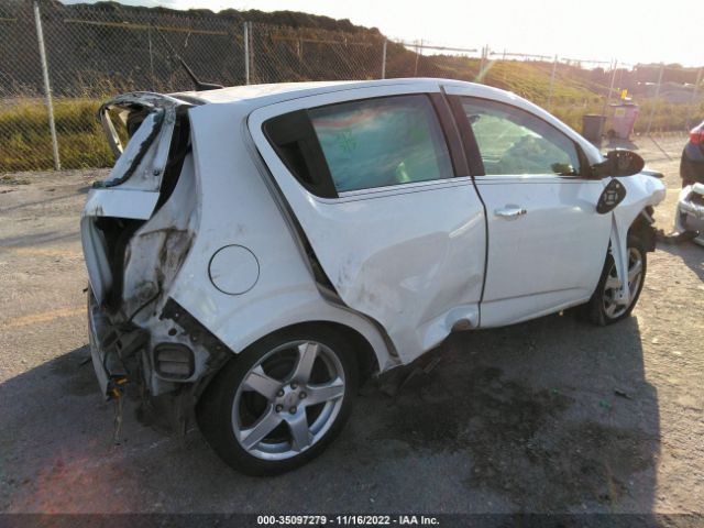 Photo 3 VIN: 1G1JE6SH2C4123932 - CHEVROLET SONIC 