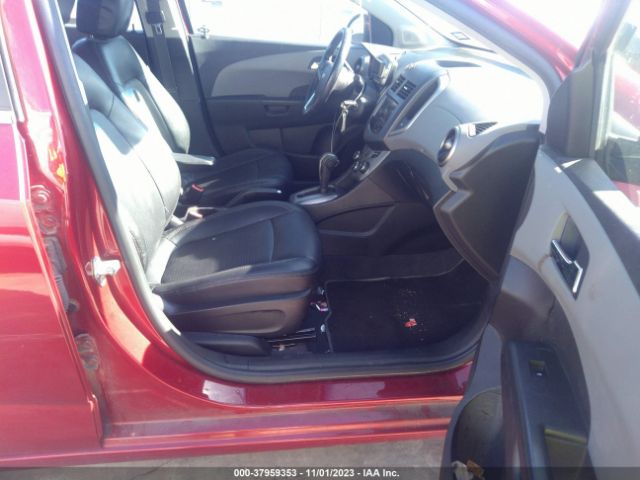 Photo 4 VIN: 1G1JE6SH2D4110986 - CHEVROLET SONIC 