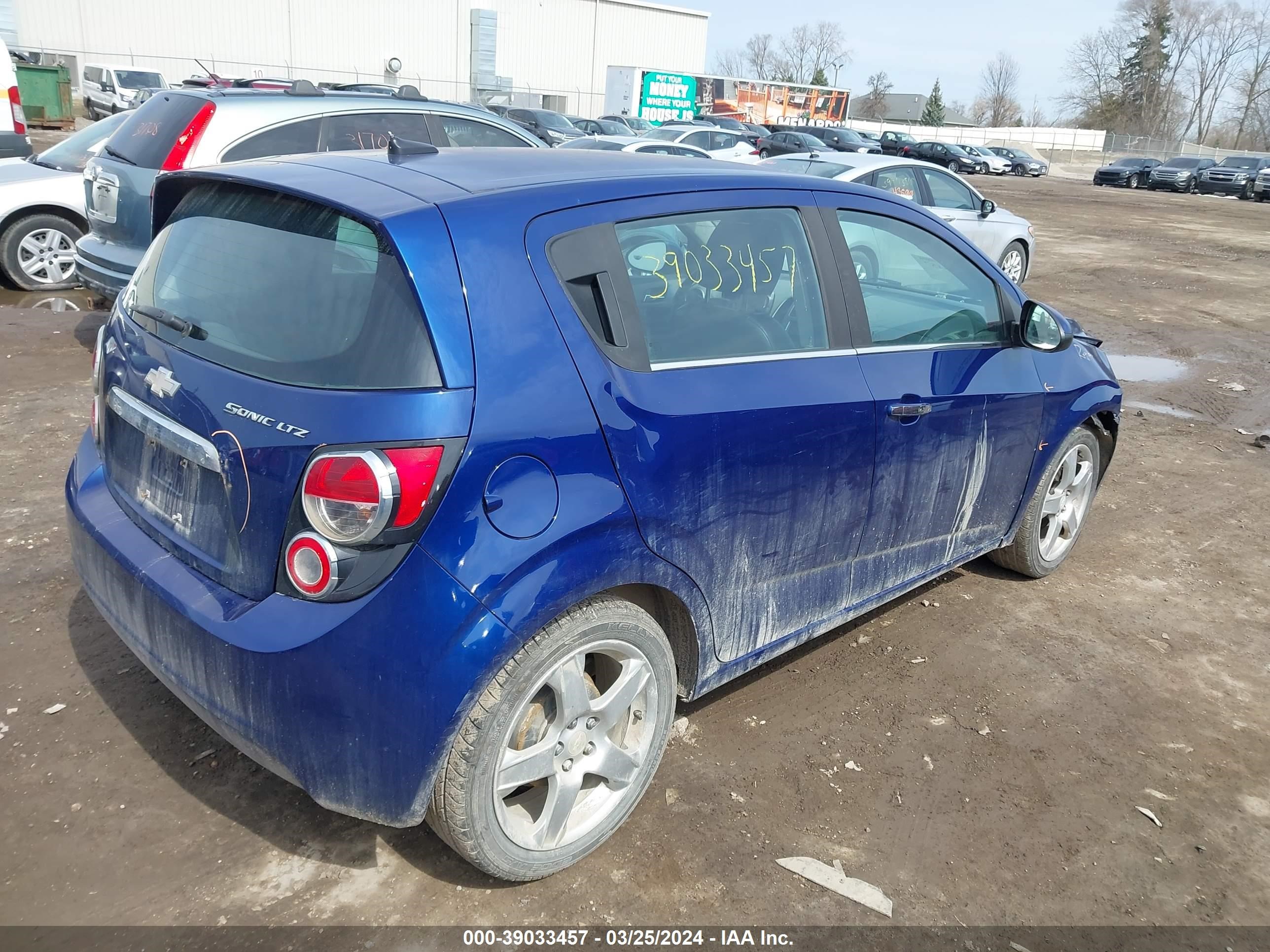 Photo 3 VIN: 1G1JE6SH6D4101126 - CHEVROLET SONIC 