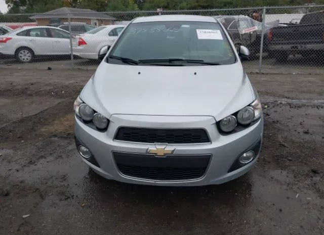 Photo 5 VIN: 1G1JE6SH9D4174071 - CHEVROLET SONIC 