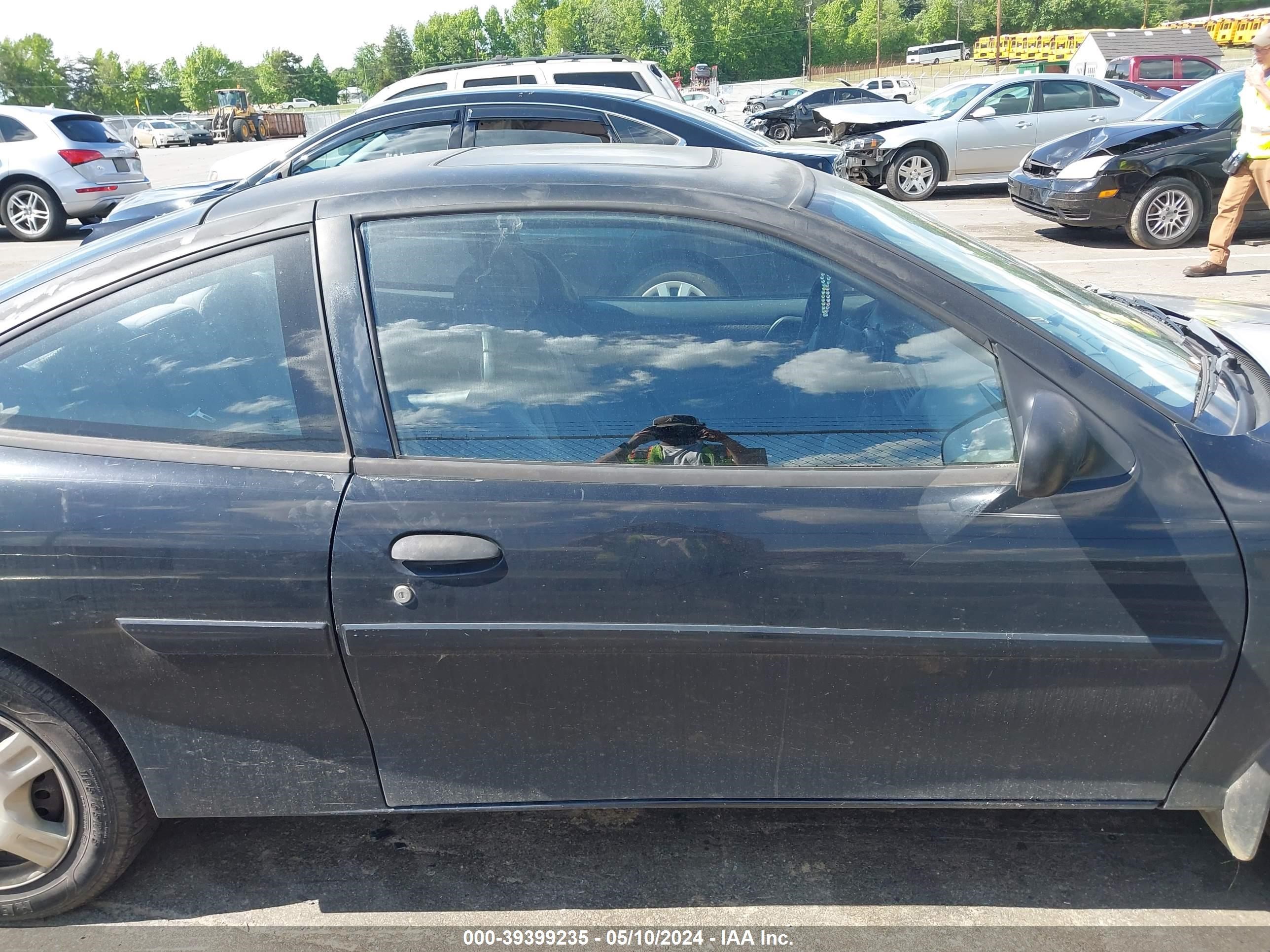 Photo 12 VIN: 1G1JF14F337182272 - CHEVROLET CAVALIER 