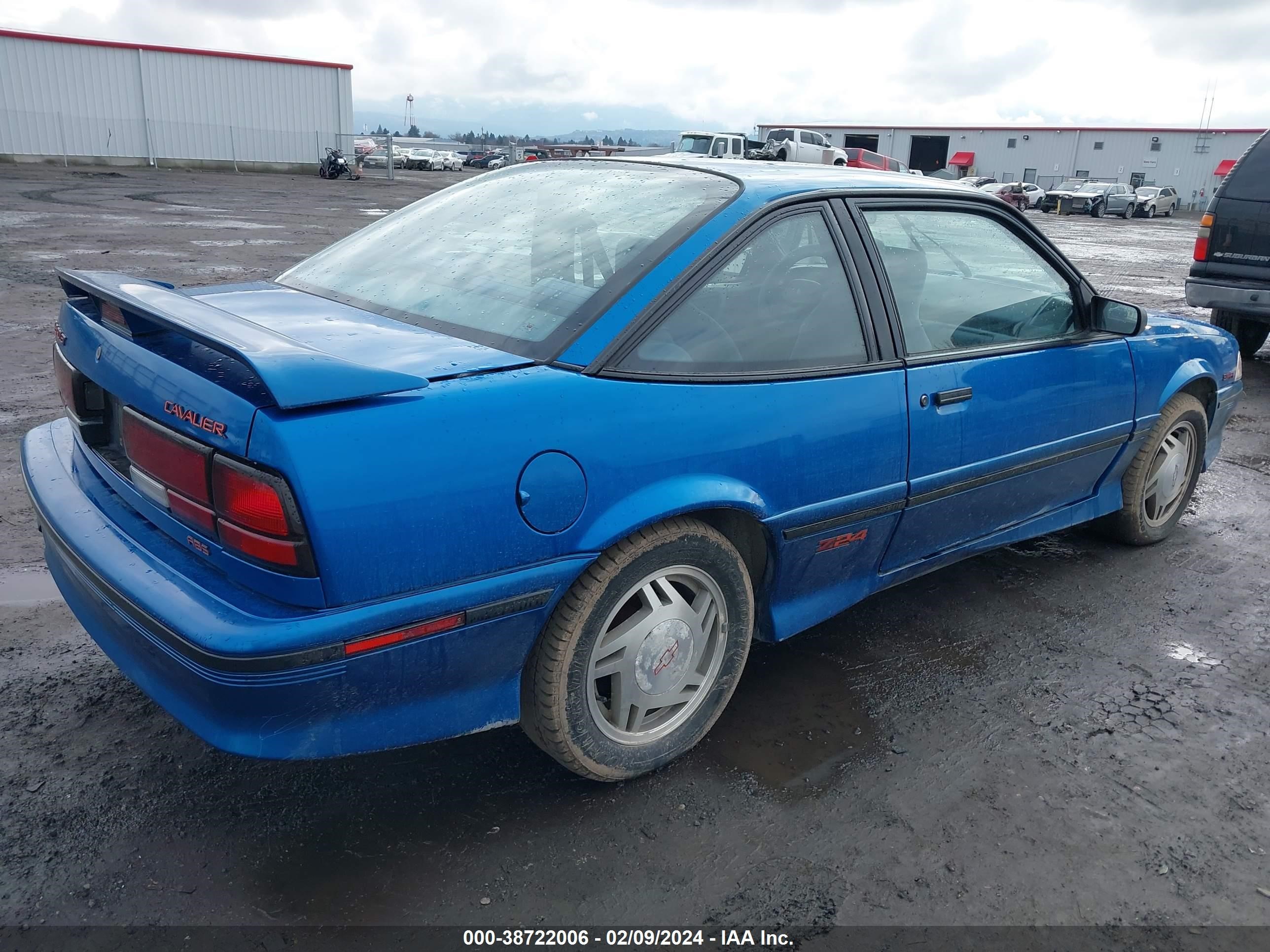 Photo 3 VIN: 1G1JF14T7N7136839 - CHEVROLET CAVALIER 