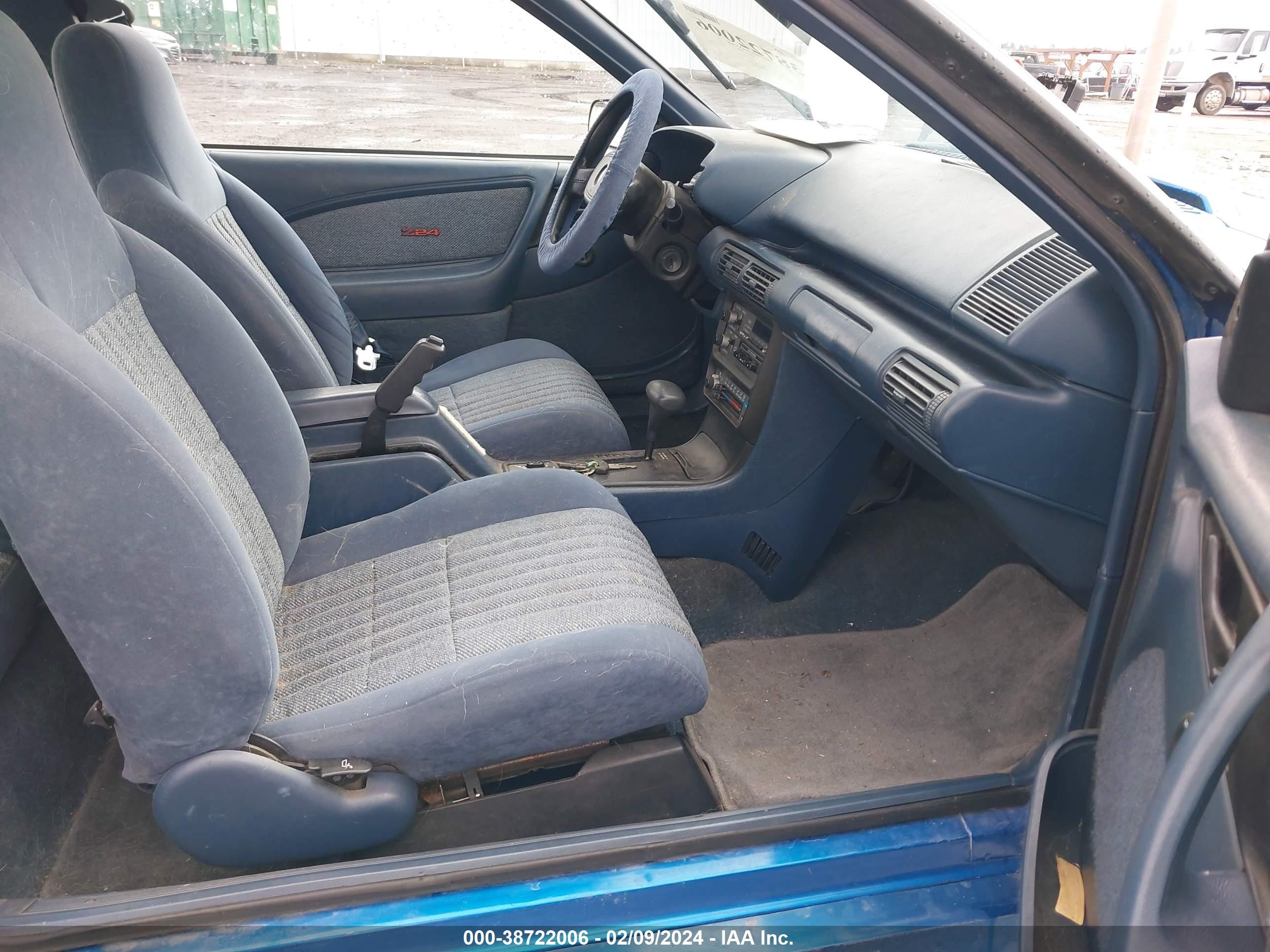 Photo 4 VIN: 1G1JF14T7N7136839 - CHEVROLET CAVALIER 