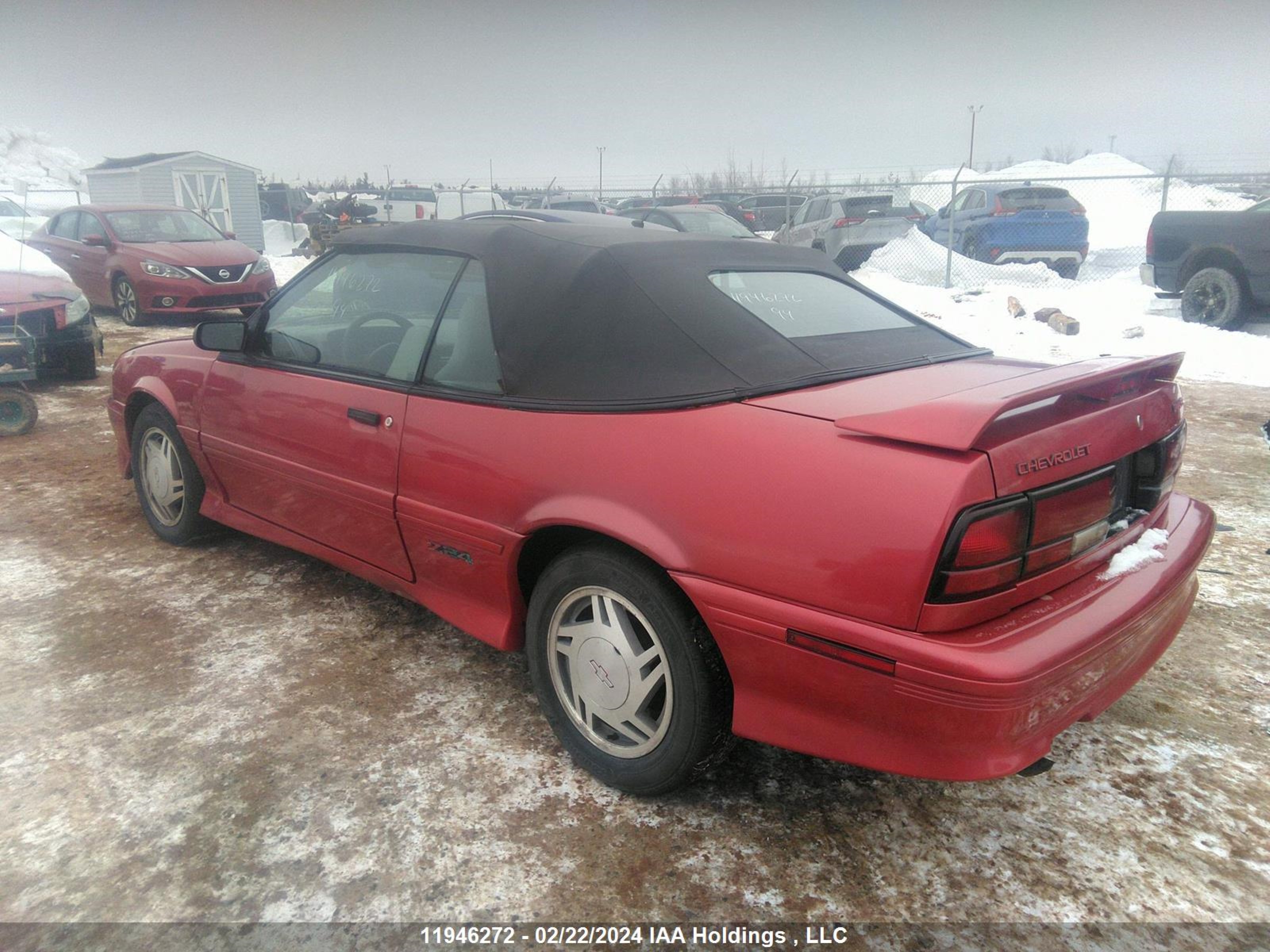 Photo 2 VIN: 1G1JF31TXR7247679 - CHEVROLET CAVALIER 