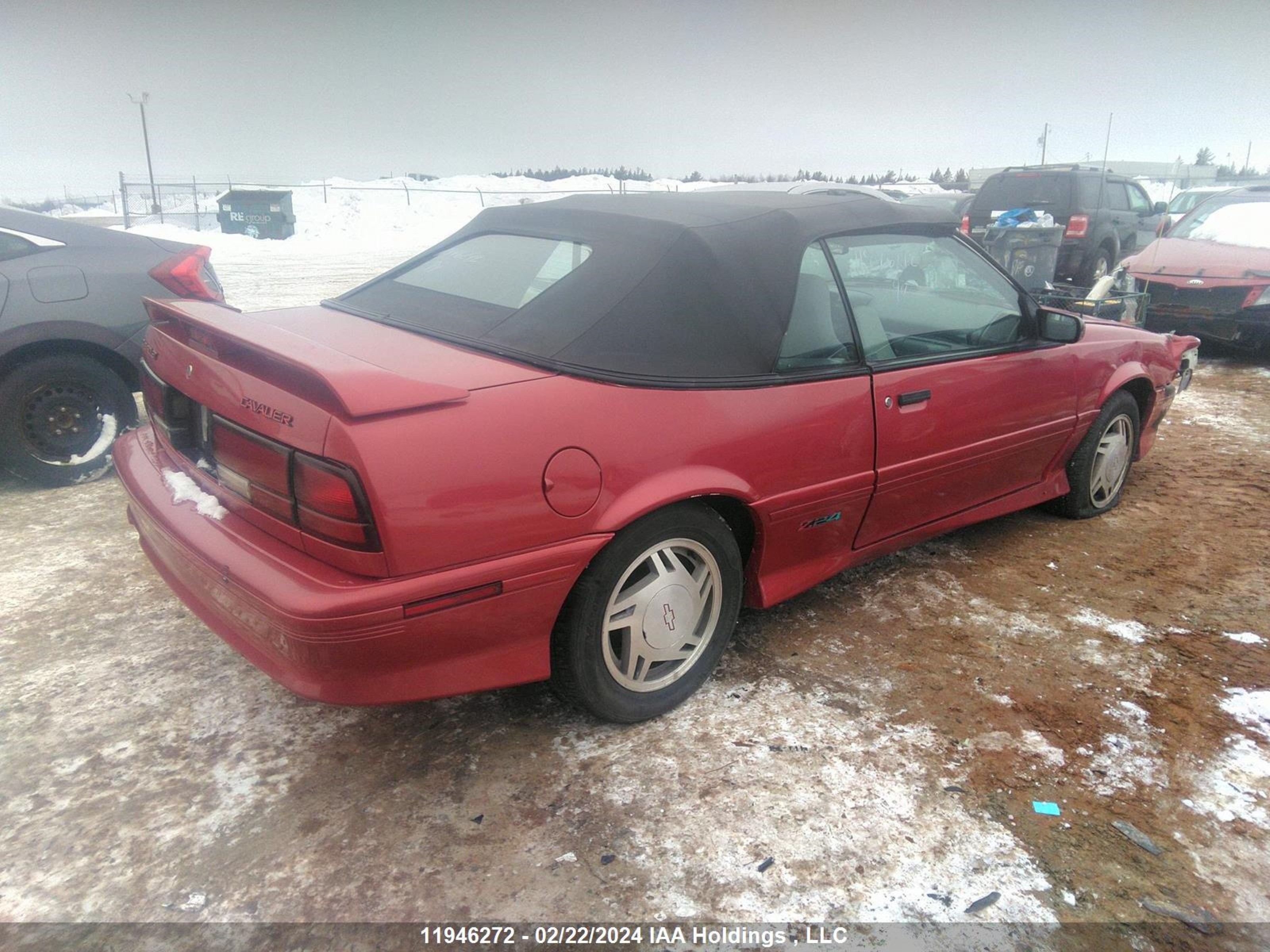 Photo 3 VIN: 1G1JF31TXR7247679 - CHEVROLET CAVALIER 