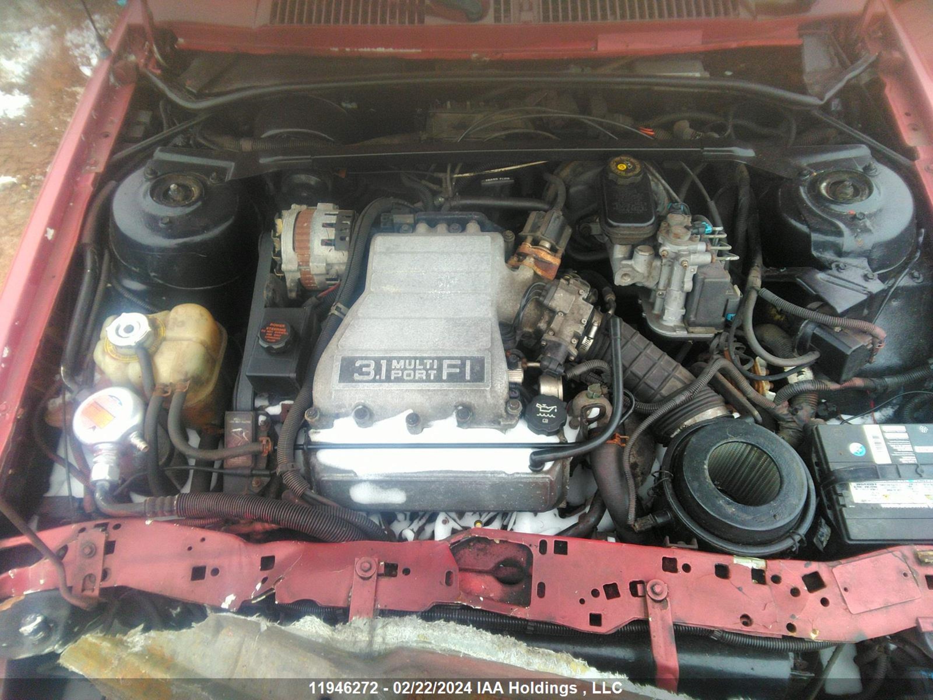 Photo 9 VIN: 1G1JF31TXR7247679 - CHEVROLET CAVALIER 