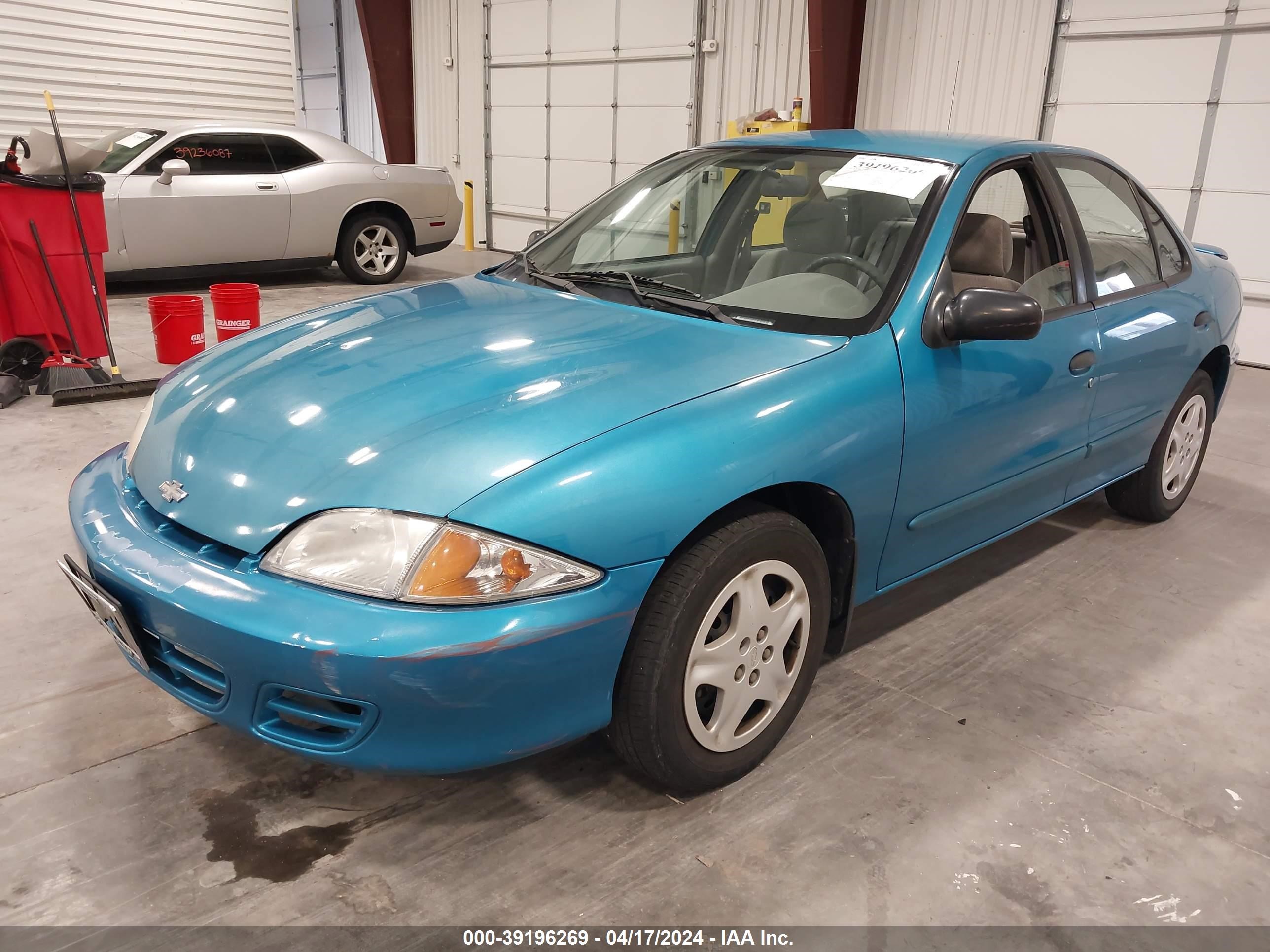 Photo 1 VIN: 1G1JF5244Y7175167 - CHEVROLET CAVALIER 