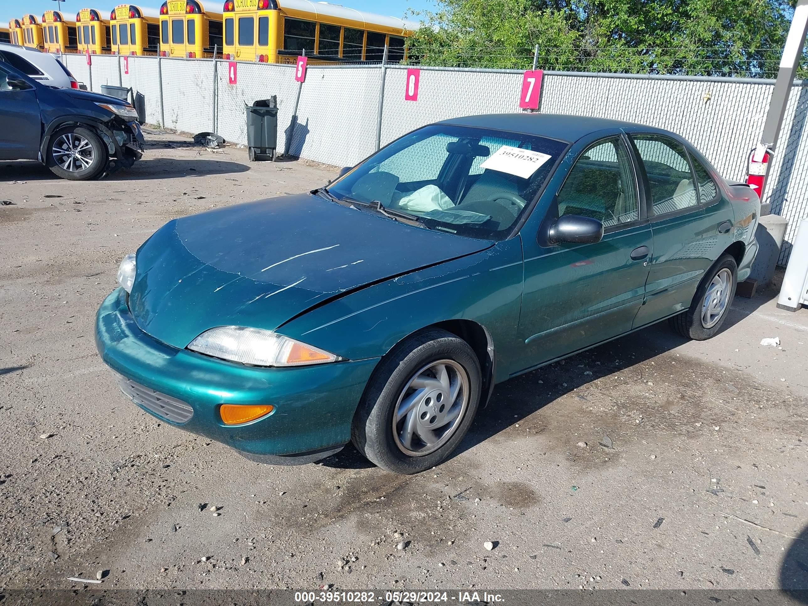 Photo 1 VIN: 1G1JF524XV7287256 - CHEVROLET CAVALIER 