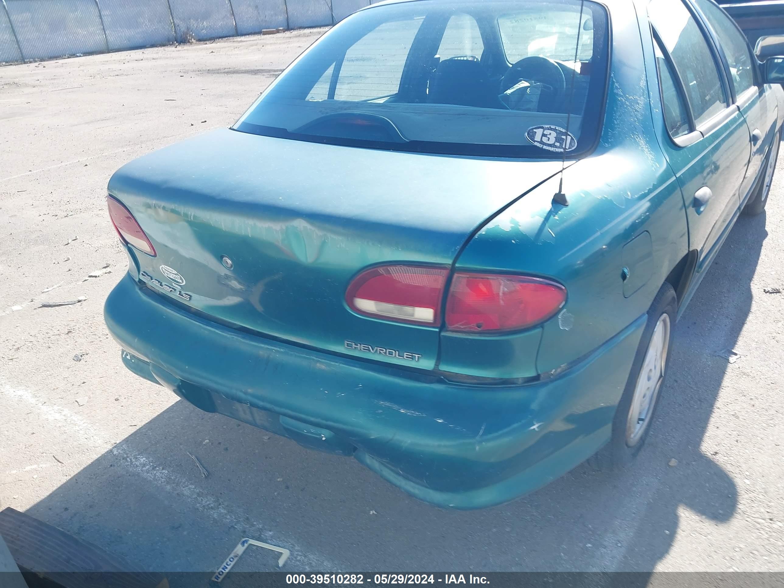 Photo 15 VIN: 1G1JF524XV7287256 - CHEVROLET CAVALIER 