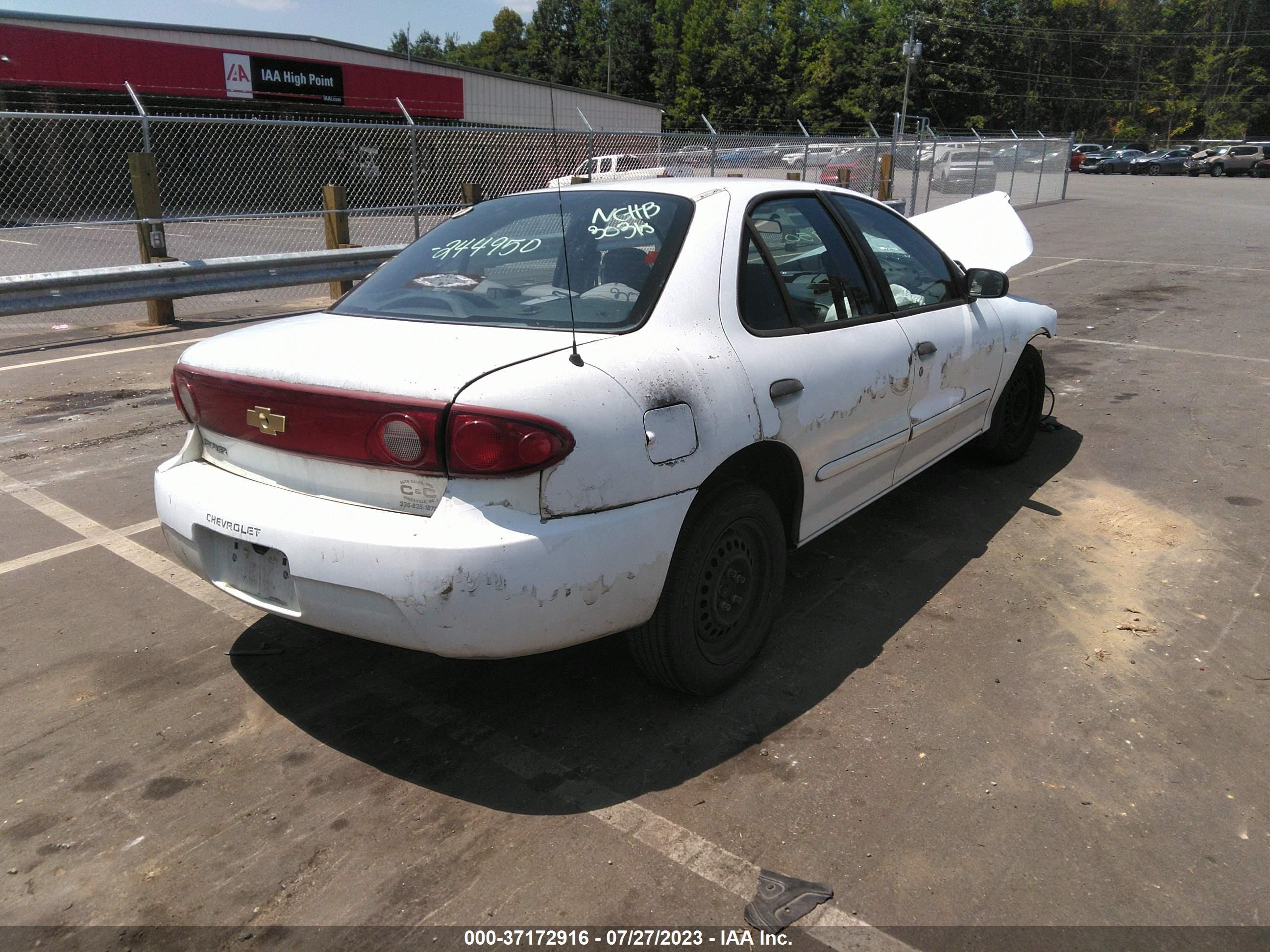 Photo 3 VIN: 1G1JF52F037244950 - CHEVROLET CAVALIER 